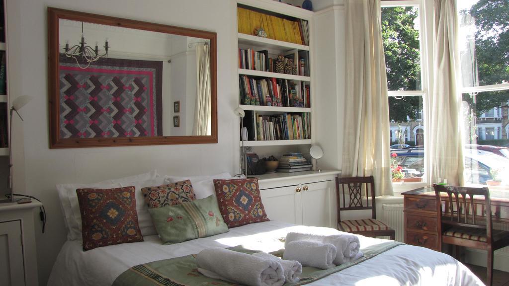 Holmewood Homestay London Szoba fotó