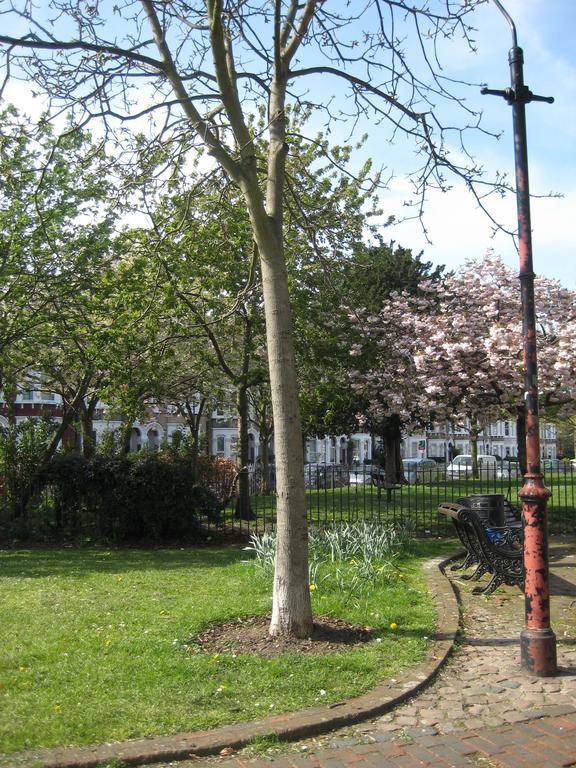Holmewood Homestay London Kültér fotó
